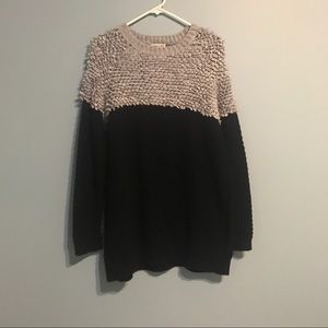Black and gray tunic sweater
